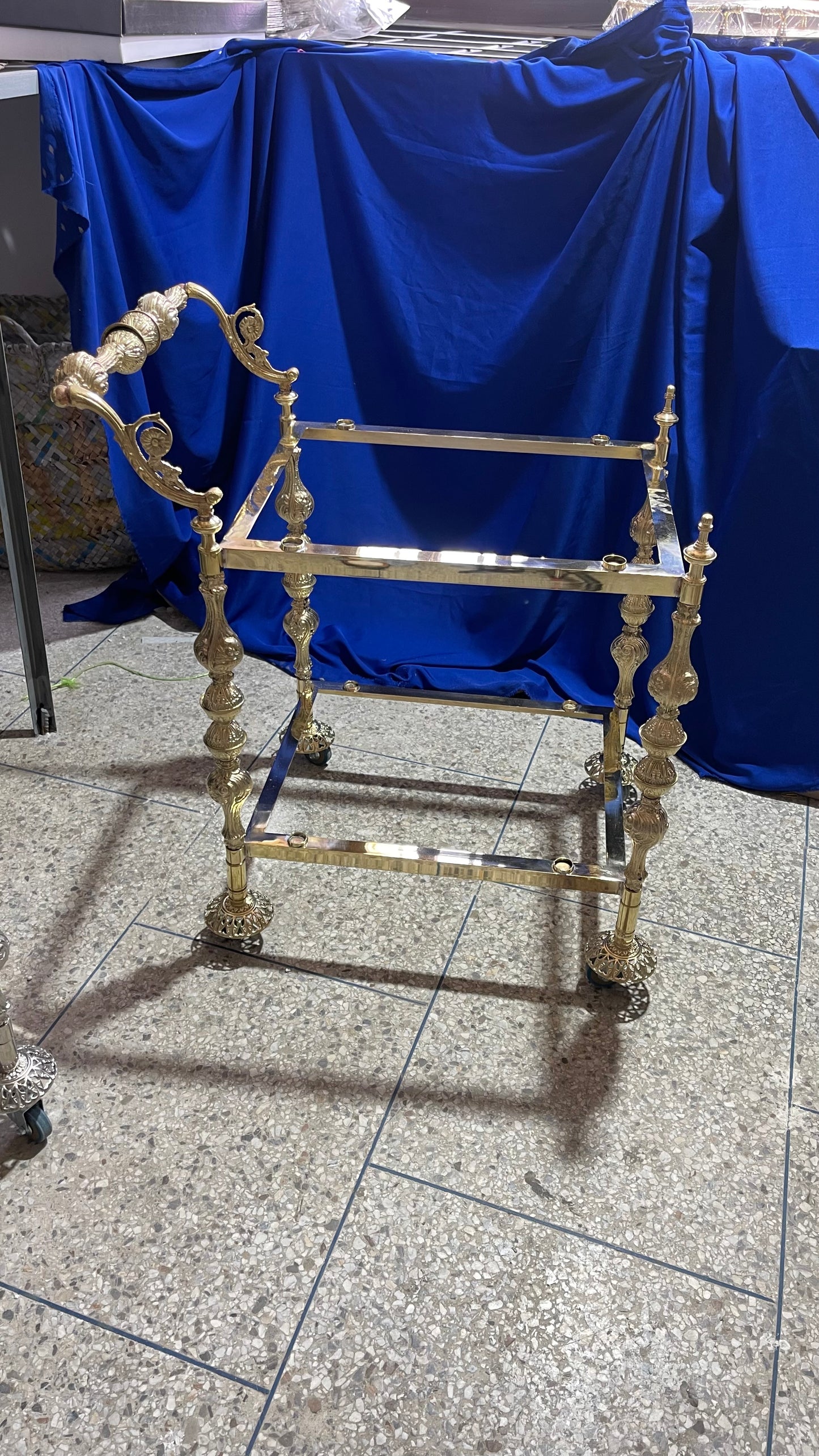 Luxury Rectangular Moroccan Copper Trolley - Handcrafted Golden Service